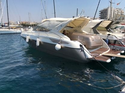 Charter Motorboat Cranchi Cranchi Endurance 39 Gallipoli