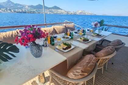 luxury yacht in Bodrum