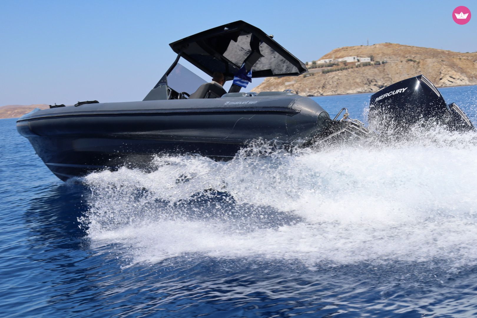Bateau à moteur Marvel 960 450cv 4