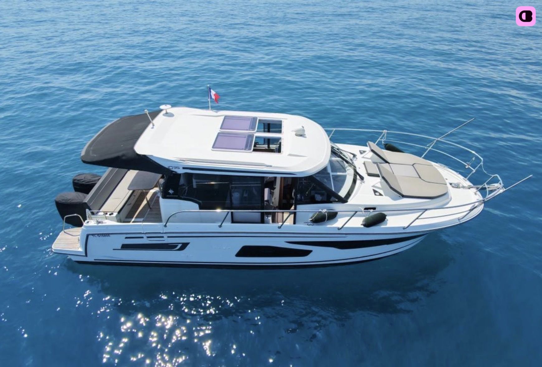 Bateau à moteur Jeanneau Merry Fisher 1095 600cv 3