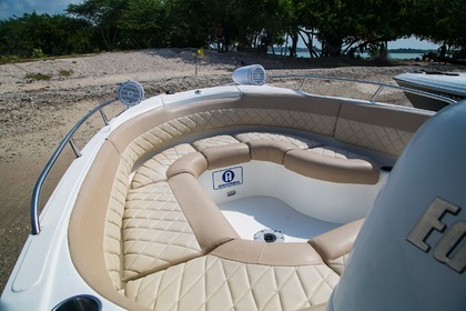 Luxury  charter boat in Cartagena