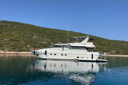 Miete Motoryacht Canados 58 Çeşme