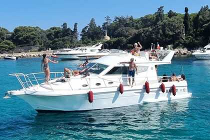 Hire Motorboat Della Pasqua Dc 10 S - Fly Cannes