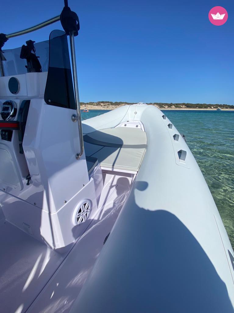 Bateau à moteur Selva Marine 570 100cv 4