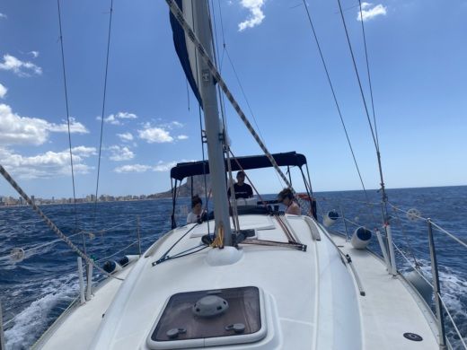 Altea Sailboat JEANNEAU ODYSSEY 32i alt tag text