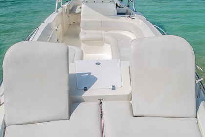 Charter boat all day in Cartagena