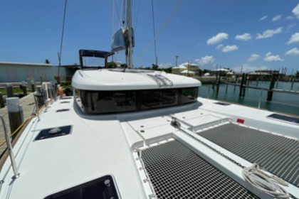 Rental Catamaran Lagoon-Bénéteau Lagoon 40 - 4 + 2 cab  The Bahamas