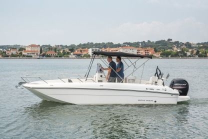 Location Bateau à moteur Bayliner Cc7 La Seyne-sur-Mer