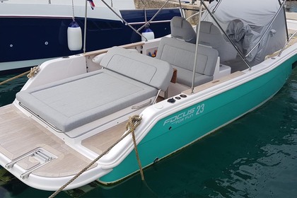 Czarter Łódź motorowa Focus Motor Yachts Focus 23 SunDeck Cabin Bibinje