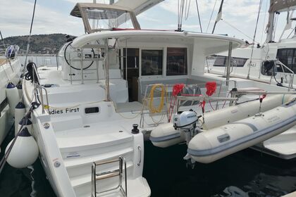 Rental Catamaran LAGOON 400 S2 Marina Frapa