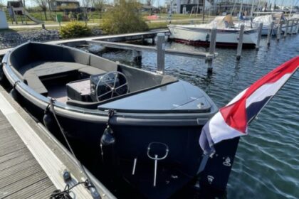 Hire Motorboat Escape 750 Kortgene