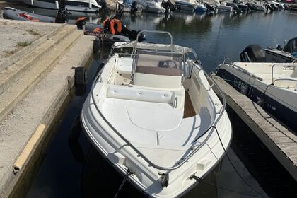 Hire Motorboat Ranieri Rancraft bouée wake musique Carnon