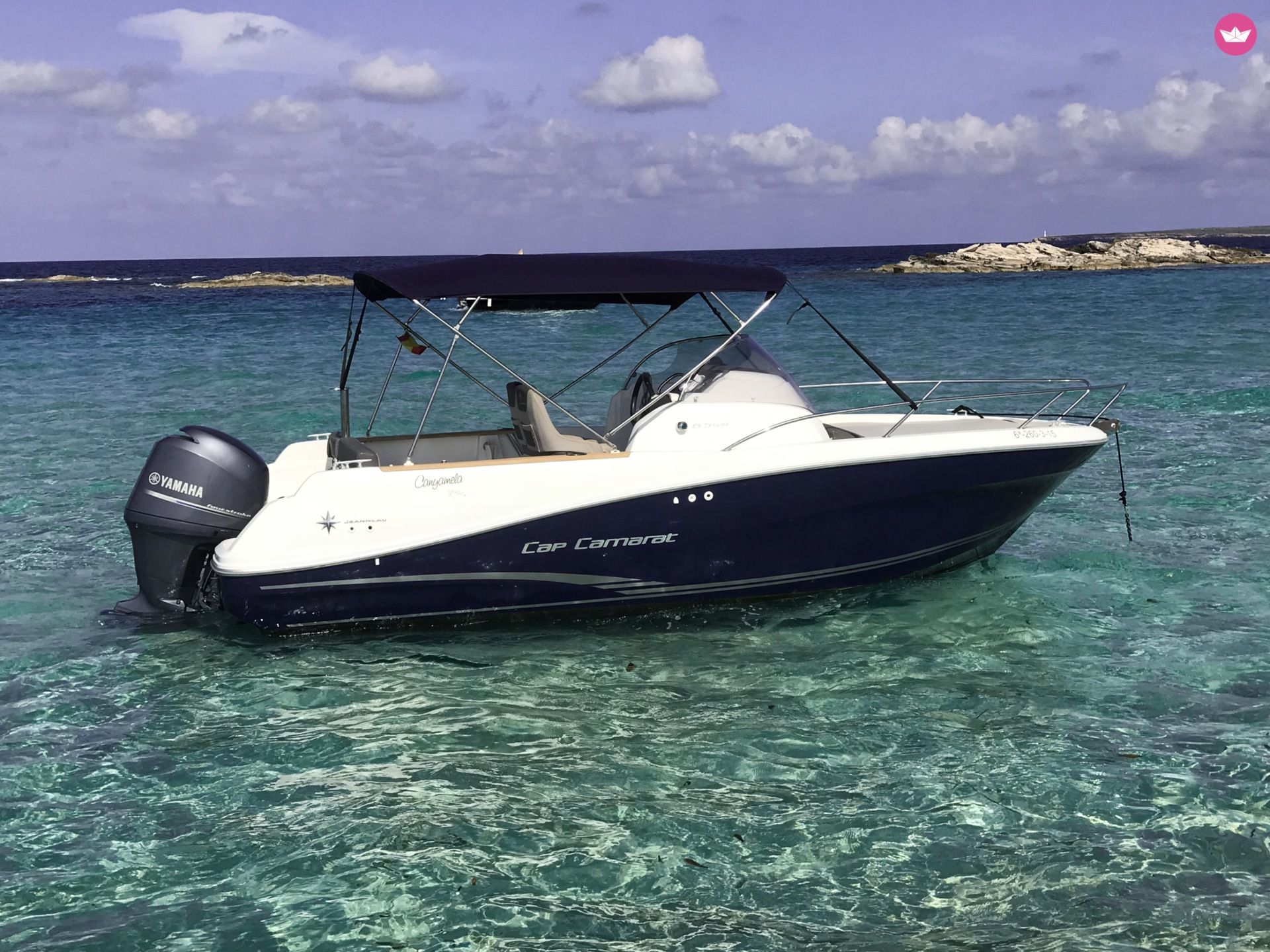 Charter motorboat in Ibiza  