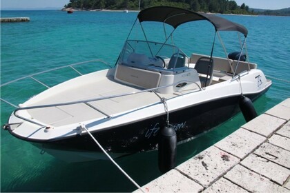 Rental Motorboat Quicksilver Activ 675 Sundeck Bol