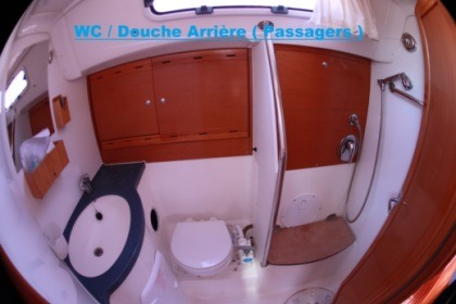 BlueWater cruiser with skipper/instructor