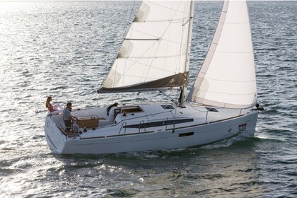 Charter Sailboat JEANNEAU SUN ODYSSEY 349 Furnari