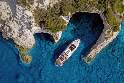 SUNSEEEKER PREDATOR 52