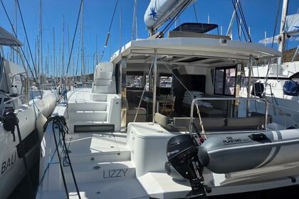 Hyra båt Katamaran Catana Group Bali 4.2 - 4 + 1 cab. Trogir