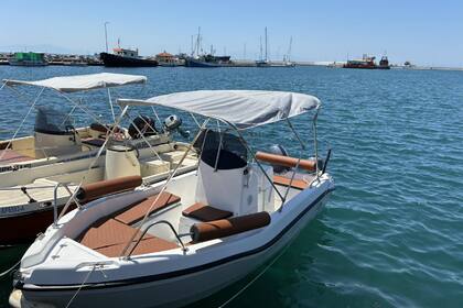 Rental Boat without license  ATHRAKIBOATS TRITON 4.74 Nea Moudania