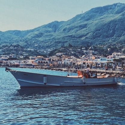 Location Bateau à moteur Aprea Milano 10 Ischia Porto