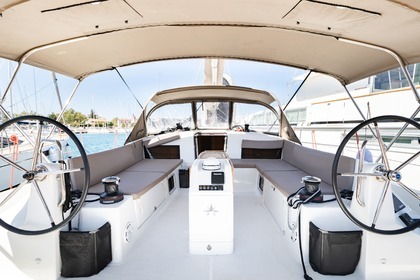 Miete Segelboot Jeanneau Sun Odyssey 490 Lavrio