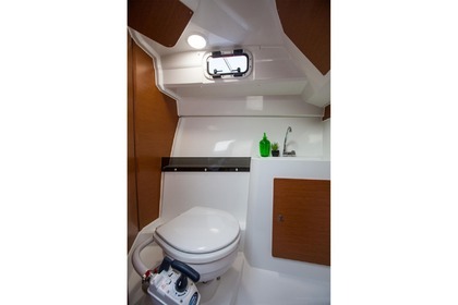 Jeanneau Merry Fisher 795 (2019 New model)