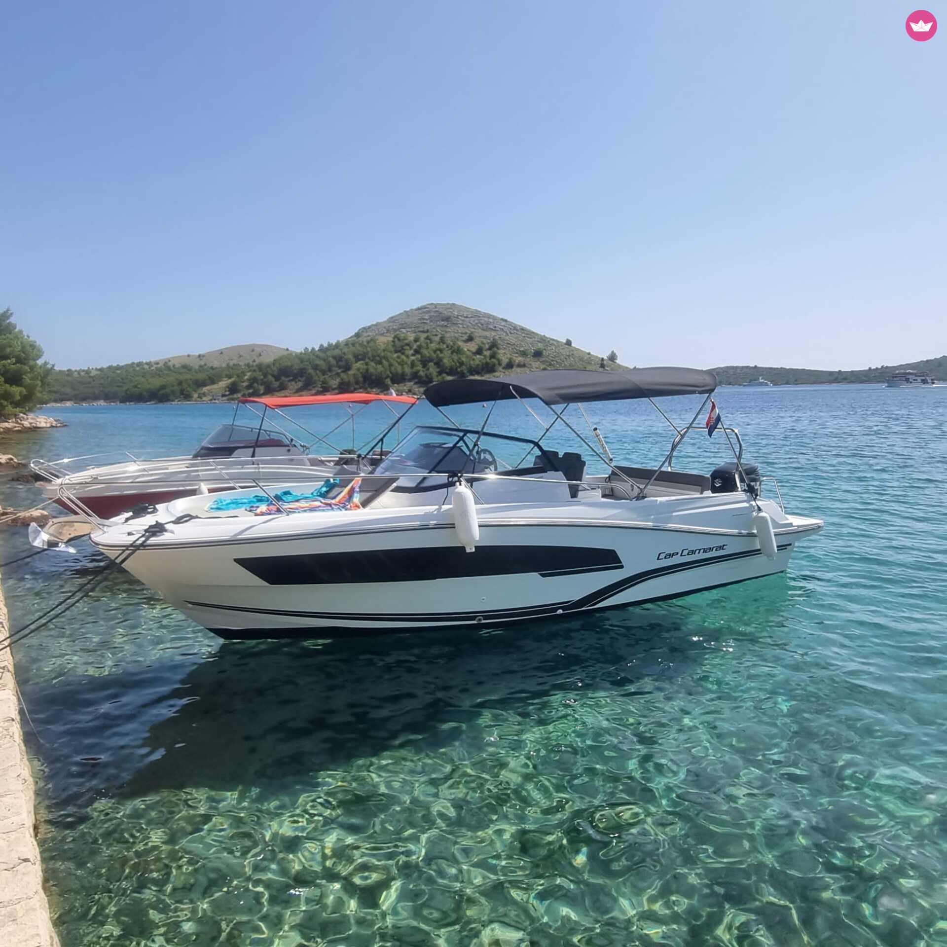 Bateau à moteur Jeanneau Cap Camarat 7.5 WA S3 300cv