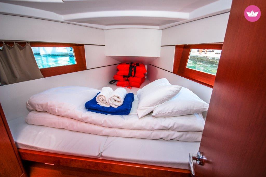 Voilier Bénéteau Oceanis 35 10m 7