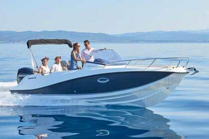 Location Bateau à moteur QUICKSILVER Activ 675 Open Sausset-les-Pins