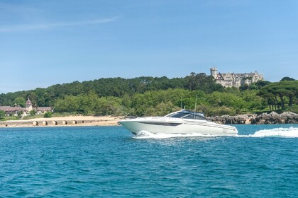 Alquiler de motora Bahía one 43