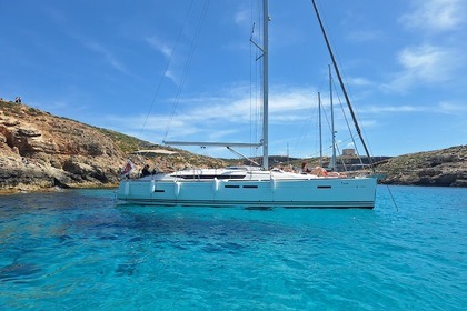 Charter Sailboat Jeanneau Sun Odyssey 439 Valletta