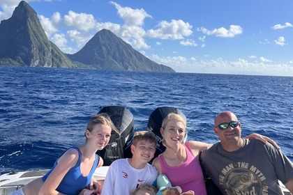 Charter Motorboat Mirage 2001 Castries