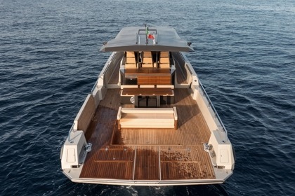 Charter Motorboat Awave 48 Porto San Giorgio