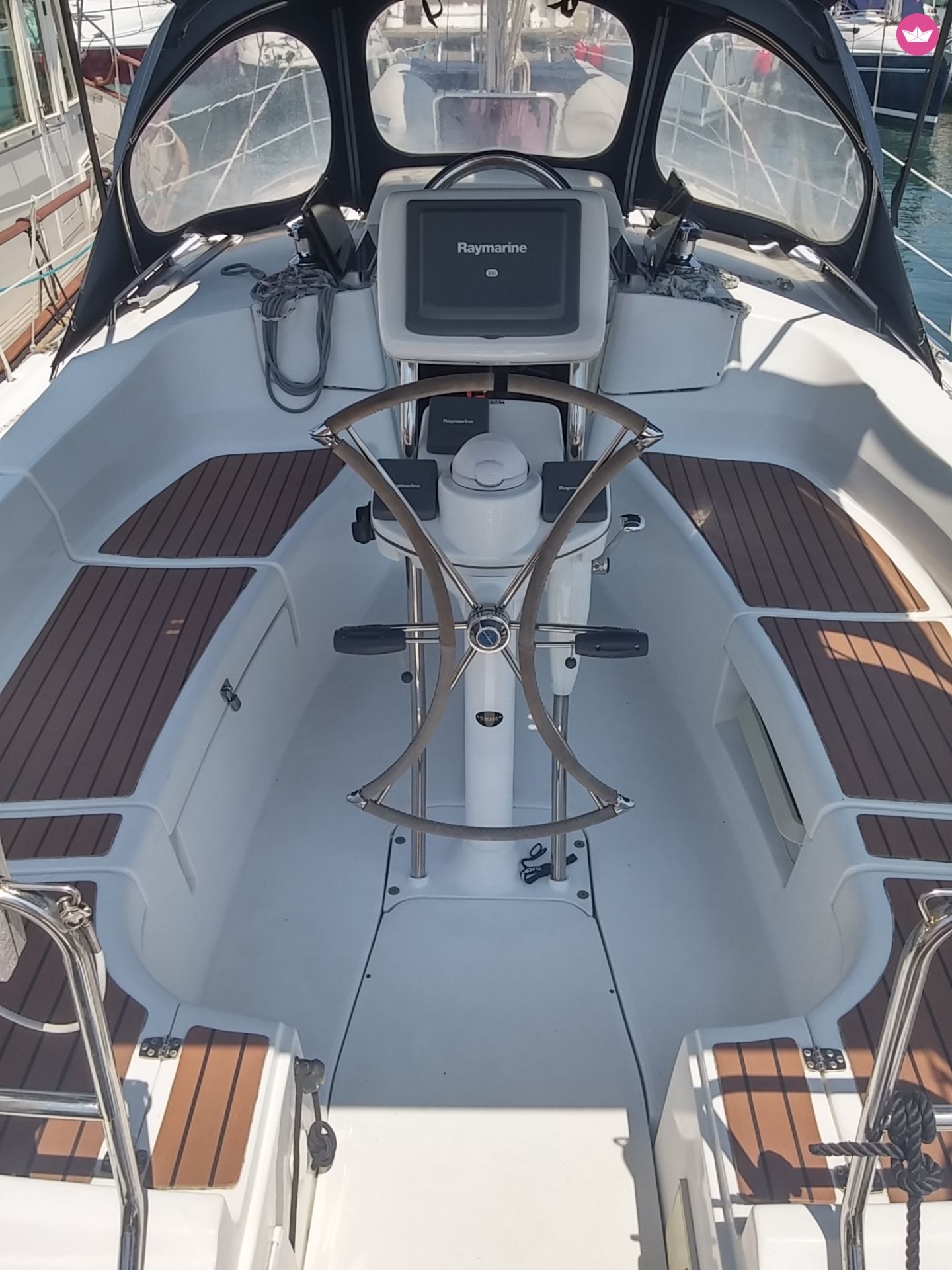 Voilier HUNTER 36 11m 7