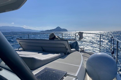 Aluguel Iate a motor Beneteau SWIFT TRAWLER 41 FLY Golfe-Juan