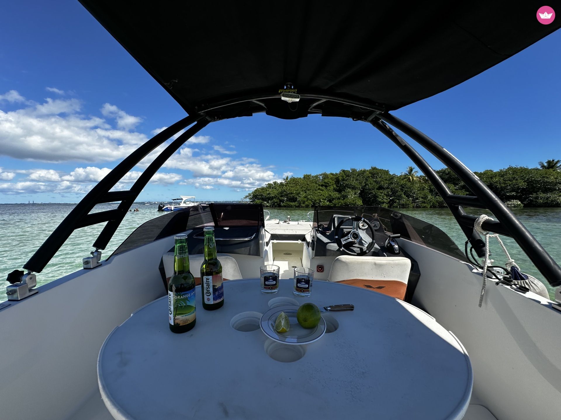 Bateau à moteur BENETEAU FLYER 6,6 SPORT 200cv 3