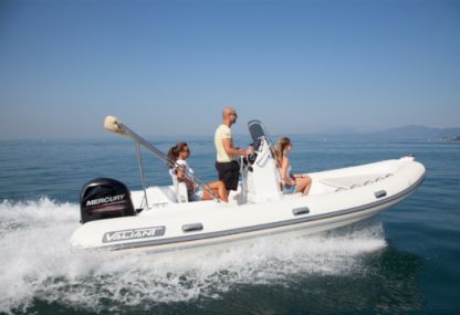 Charter RIB Valiant 550 Classic Venice