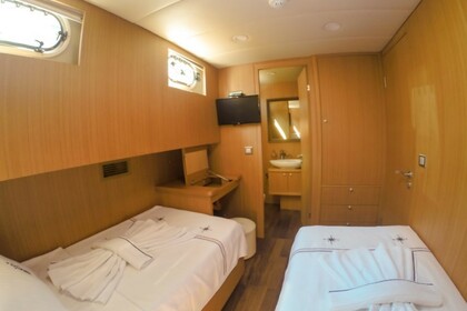 Deluxe Gulet Artemis - 24 Mt