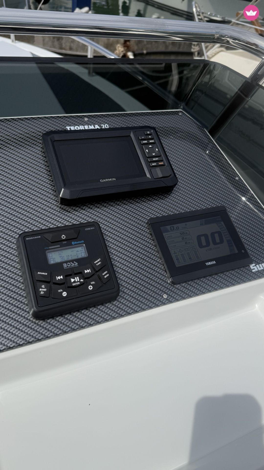 Bateau à moteur Kolmarine Teorema 20 Sundeck 115cv 6