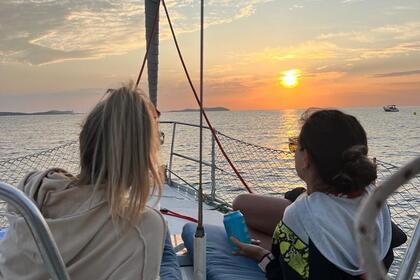 Beneteau amplico y cómodo