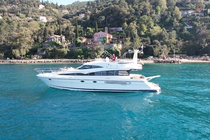 Location Yacht Fairline Squadron52 Cannes