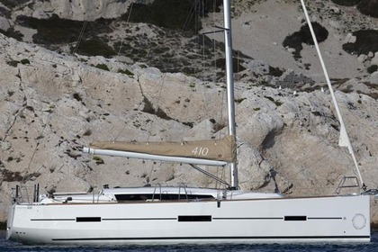 Hire Sailboat Dufour Dufour 410 Grand Large Nikiti