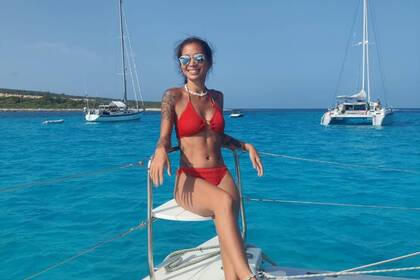 Yacht Charter with the Owner as Your Skipper – Sardinia | Lagoon 380 S2