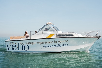 Hyra båt Motorbåt Italcantieri Borasportman Venedig