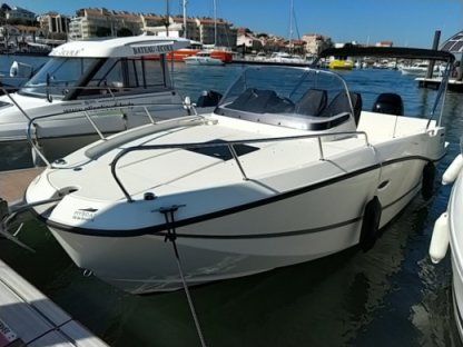 Location Bateau à moteur Quicksilver 755 Activ Sundeck Arcachon
