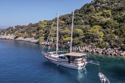 20 Meters 3 Cabins Luxury Boat