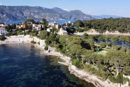 GERMAN BAVARIA S40 YACHT