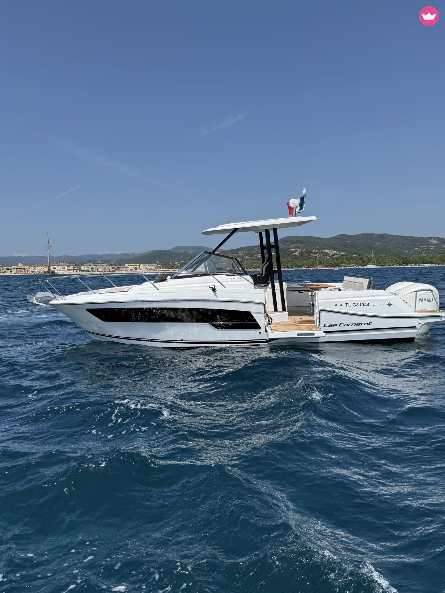Bateau à moteur Jeanneau Cap Camarat 9.0 WA 500cv 3