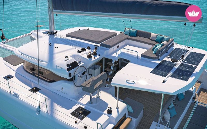 Catamaran LAGOON 43 (4 CAB + 2) / 4 SDB 13m 6