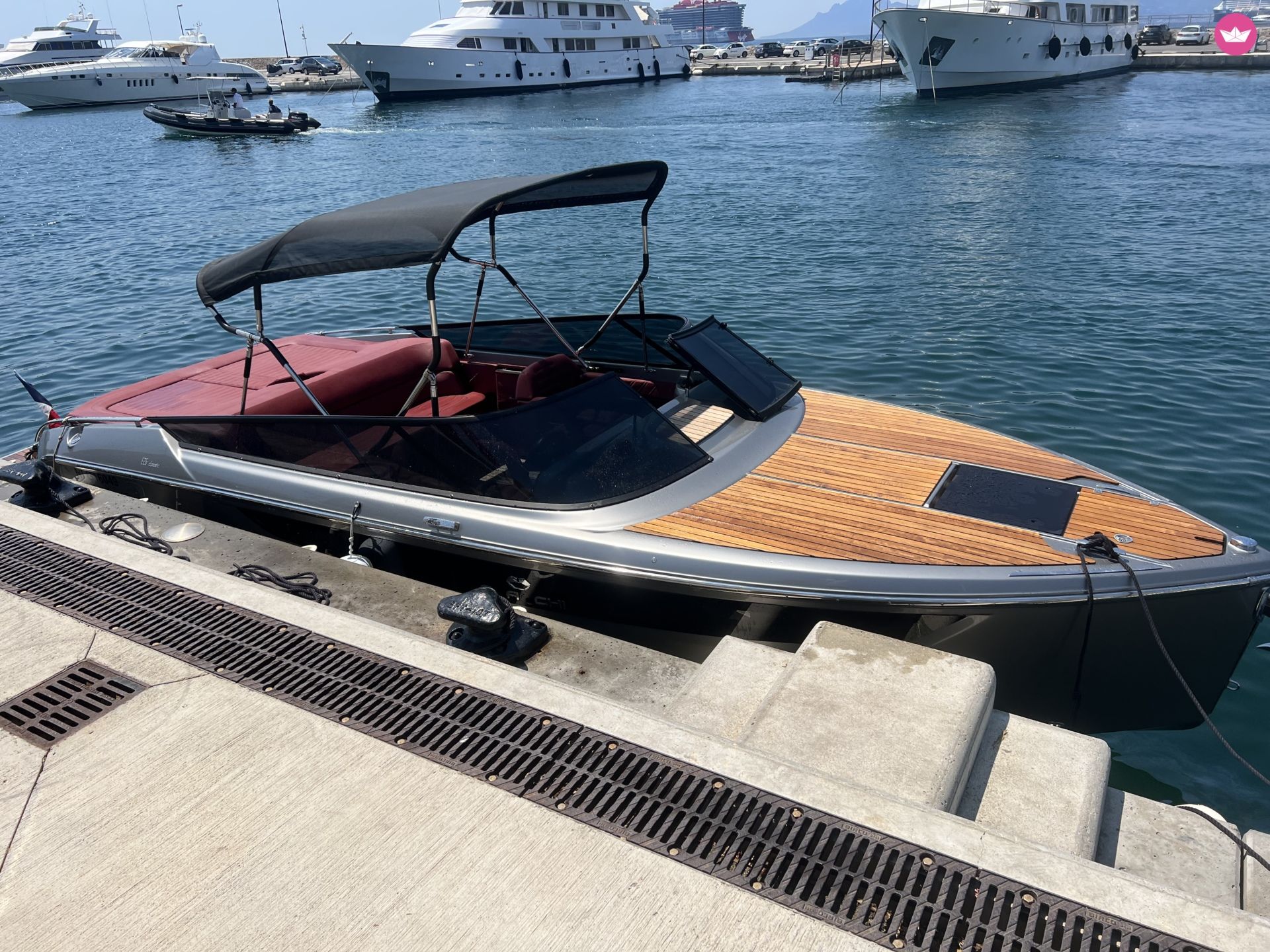 Bateau à moteur Cranchi Classic E26